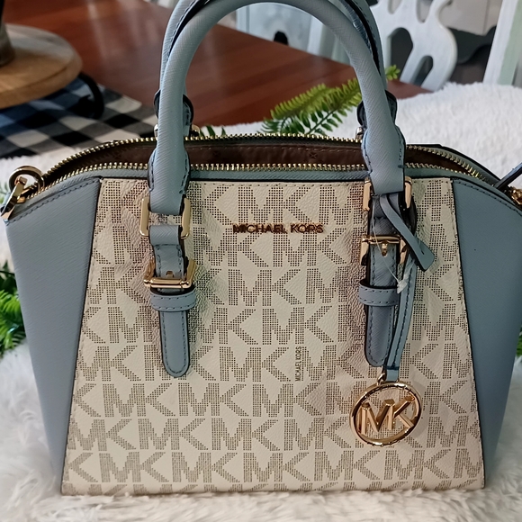 MICHAEL Michael Kors Handbags - FIRM...New AUTHENTIC NWT MICHAEL KORS CIARA PALE BLU MLT MED MESSENGER PURSE